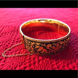 🔆 Vintage women’s bangle bracelet